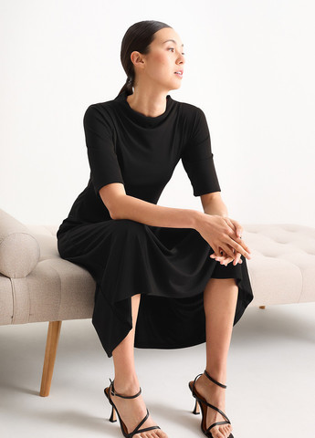 Черное кэжуал платье C&A однотонное