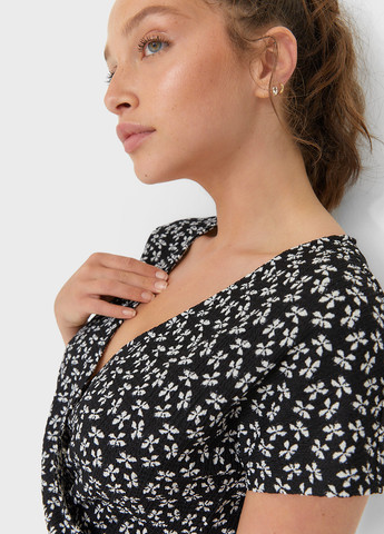 Комбінезон Stradivarius комбінезон-шорти метелики чорно-білий кежуал поліестер