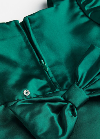 Темно-зелёное платье H&M (268907651)