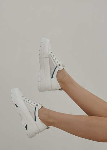 Белые демисезонные кроссовки Iva