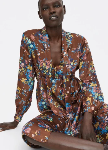 Коричнева кежуал сукня кльош Zara з квітковим принтом