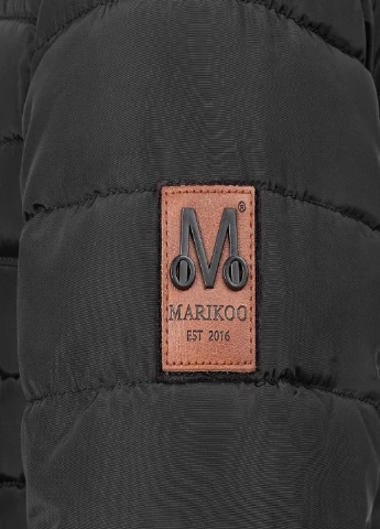 Чорна демісезонна куртка Marikoo