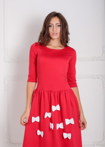 Красное кэжуал женское платье sevani красный Podium однотонное