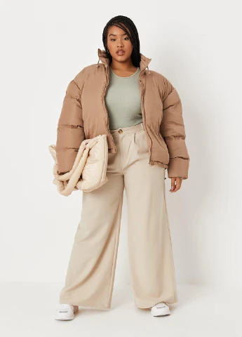 Бежева зимня куртка Missguided