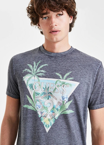 Сіра футболка Guess