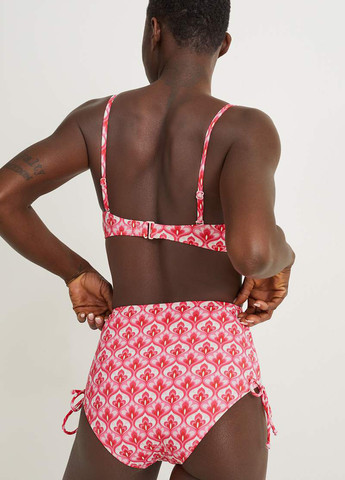 Розовые купальные трусики с абстрактным узором C&A