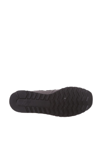 Темно-серые демисезонные кроссовки New Balance