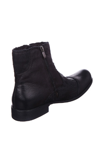 Черные осенние ботинки Kelly Green