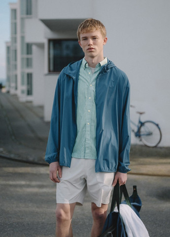 Вітровка Uniqlo (348933734)