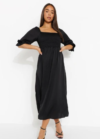 Черное кэжуал платье Boohoo однотонное