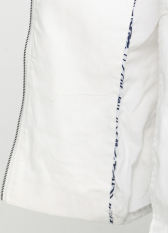 Белая демисезонная куртка Axel