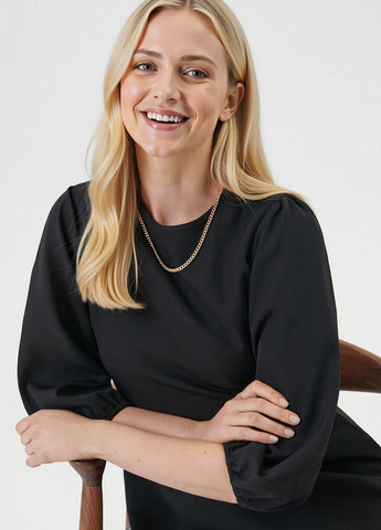 Черное кэжуал платье клеш Sinsay однотонное