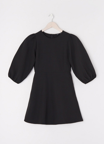 Черное кэжуал платье клеш Sinsay однотонное