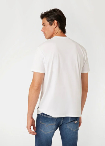 Белая футболка Guess