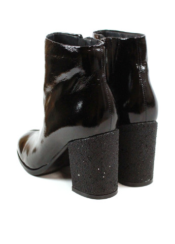 Осенние ботинки Brocoly без декора