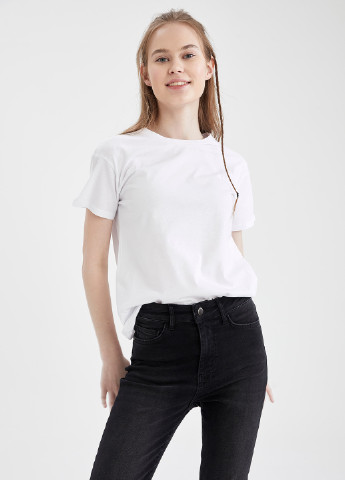 Чорно-біла літня футболка(2шт) DeFacto