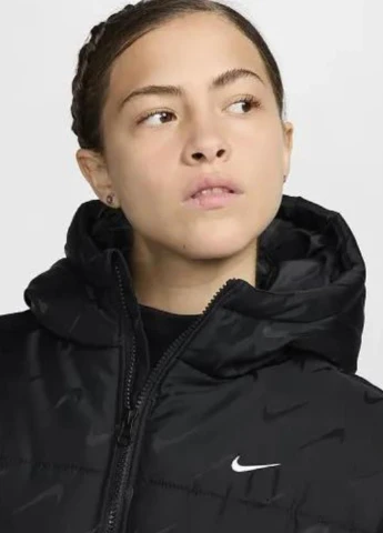 Чорна демісезонна куртка fv7941-010 Nike W NSW TF SNFL NK CLSC PFR AOP