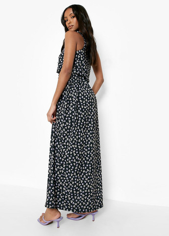 Чорна кежуал сукня кльош Boohoo з квітковим принтом