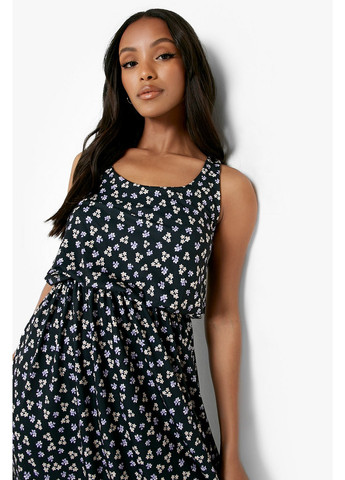 Чорна кежуал сукня кльош Boohoo з квітковим принтом