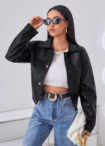 Черная демисезонная куртка байкерская SHEIN