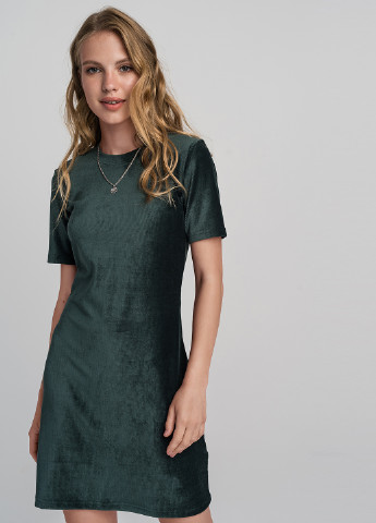 Оливково-зеленое кэжуал платье футляр befree