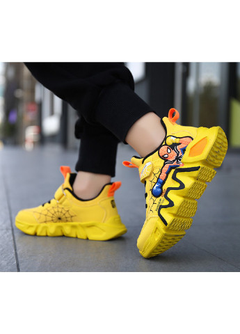 Желтые демисезонные кроссовки для мальчика DobraMAMA