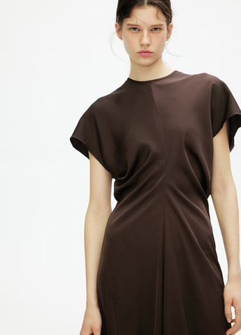 Темно-коричнева кежуал сукня H&M однотонна