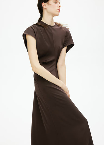 Темно-коричнева кежуал сукня H&M однотонна