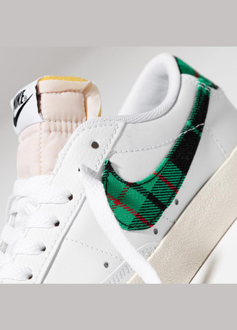 Білі Осінні кросівки dv0801-100 Nike BLAZER LOW 77 PRM