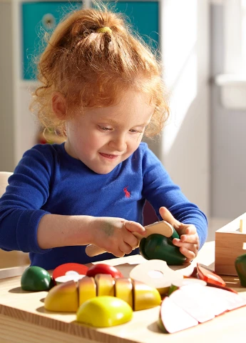 Ігровий набір Продуктова нарізка (31 дет.) Melissa & Doug (251317849)