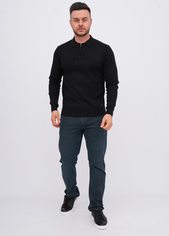 Черный демисезонный свитер K.O.R