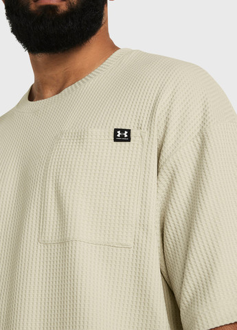 Бежева футболка Under Armour