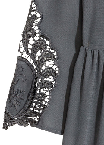 Темно-сіра кежуал сукня H&M фактурна
