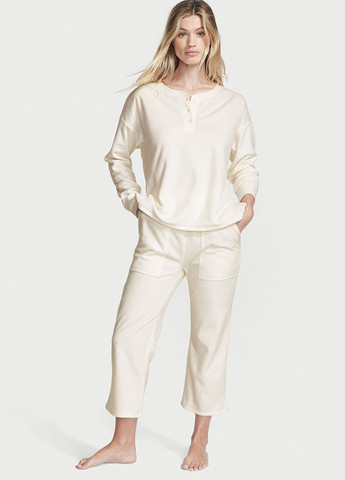 Молочная всесезон пижама (лонгслив, брюки) лонгслив + брюки Victoria's Secret