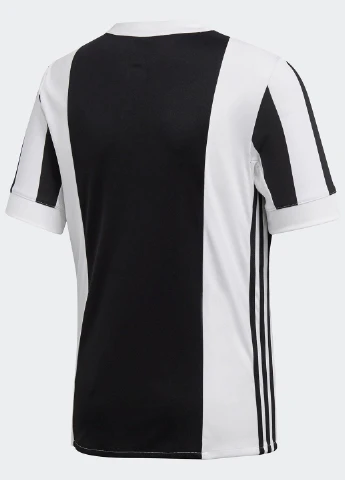 Белая демисезонная футболка с коротким рукавом adidas