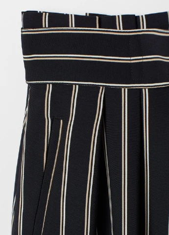 Черная однотонная юбка H&M