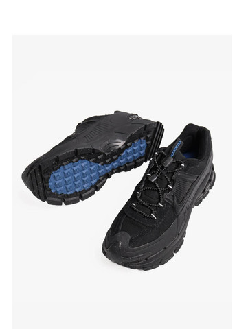 Черные демисезонные кроссовки fv2295-002 Nike ZOOM VOMERO ROAM