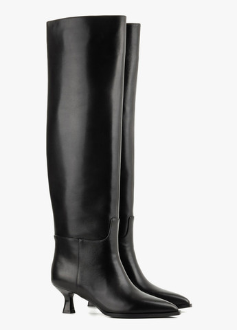 Черные осенние ботфорты Le'BERDES