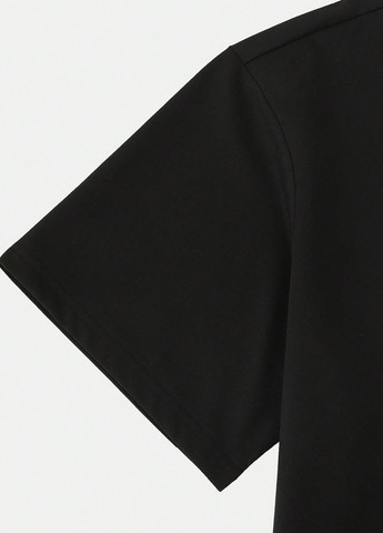 Чорна футболка SHEIN