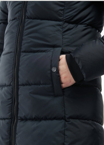 Черная зимняя куртка Barbour