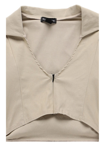 Серо-бежевое кэжуал платье PrettyLittleThing однотонное