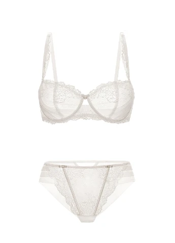 Трусы женские Gracija-Rim Nicole 44/XL молочный 32000 Gracija Rim (256117156)