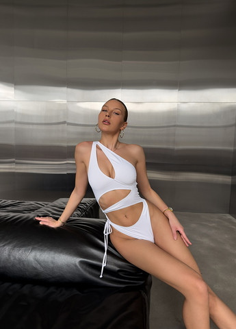 Белый летний купальник слитный NOVA VEGA