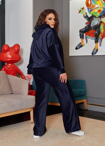 Женский прогулочный костюм бархат рубчик синего цвета р.50/52 357124 New Trend (255411701)