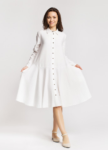 Белое кэжуал платье Nadi Renardi однотонное