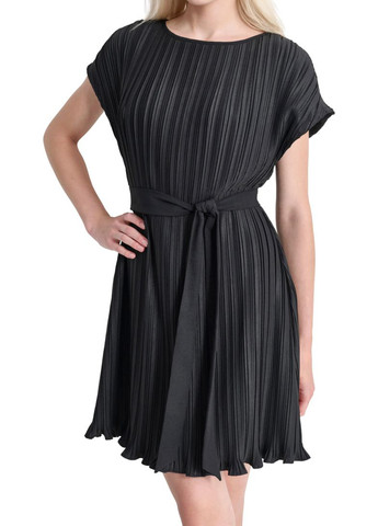 Чорна кежуал сукня плісована DKNY однотонна