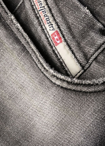 Серые демисезонные регюлар фит джинсы Diesel