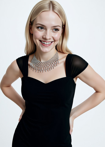 Черное кэжуал платье с открытой спиной Reserved однотонное