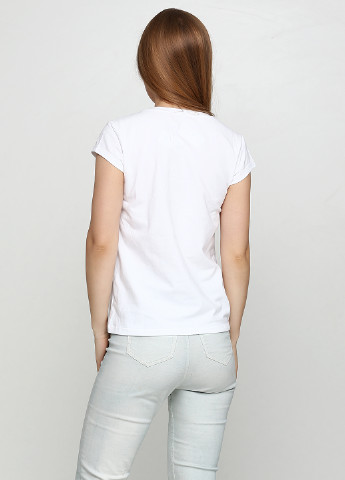 Белая летняя футболка с коротким рукавом Manatki
