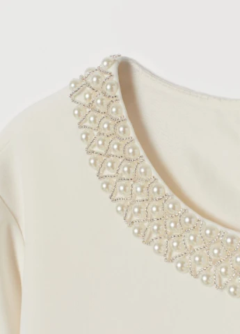 Молочное деловое платье с декором из бусин H&M однотонное